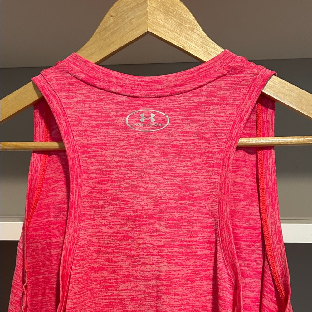 Under Armour Heathered Pink Sleeveless Top* - Picture 6 of 7